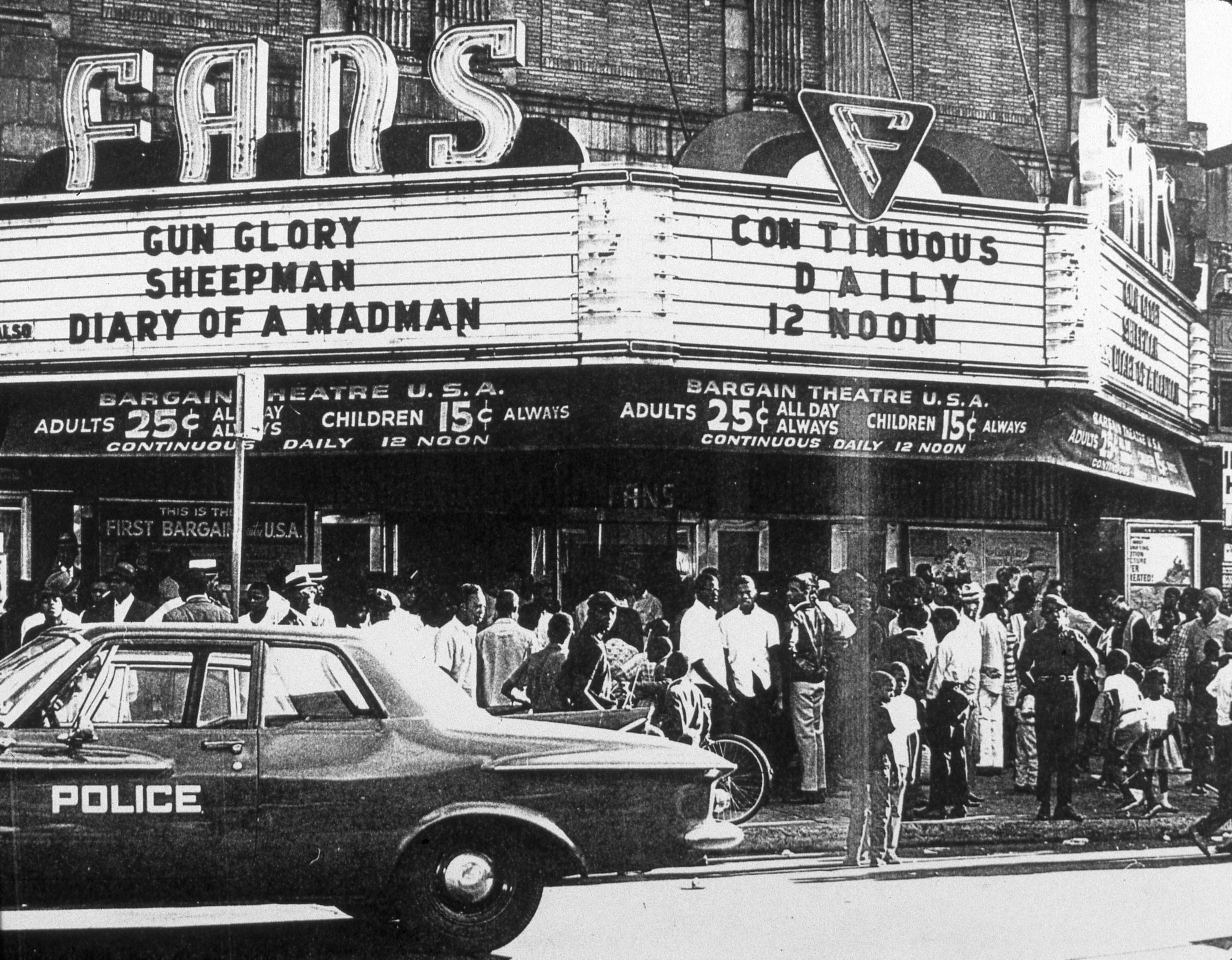 west-philadelphia-collaborative-history-fans-theater